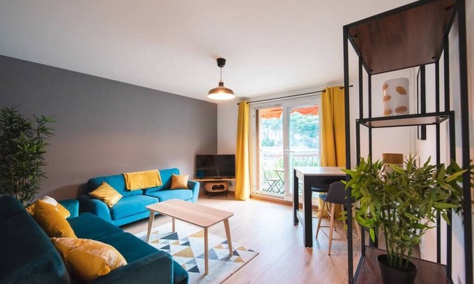 Fontaine Apartment | 3-bedroom apartment TRAM A direct Gare/CV Grenoble