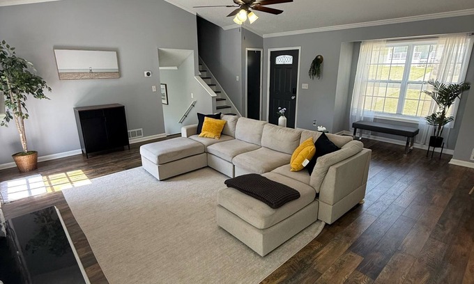 Marietta House | 3-bedroom Charming House in Fabulous Marietta Great Backyard, quiet and relax!