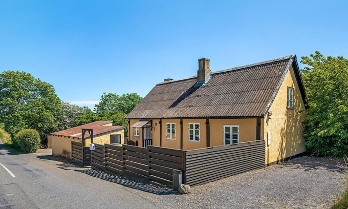 Klemensker House | 3 bedroom cozy home in Klemensker