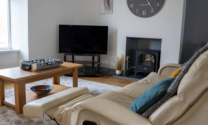 Little Haven Cottage | 3 bedroom home by the beach