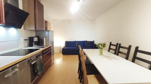 Dusseldorf-Reisholz House | 3 bedroom house with 2 bathrooms in Dusseldorf - Haus mit 3 Schlafzimmer 2 Badezimmer in Düsseldorf