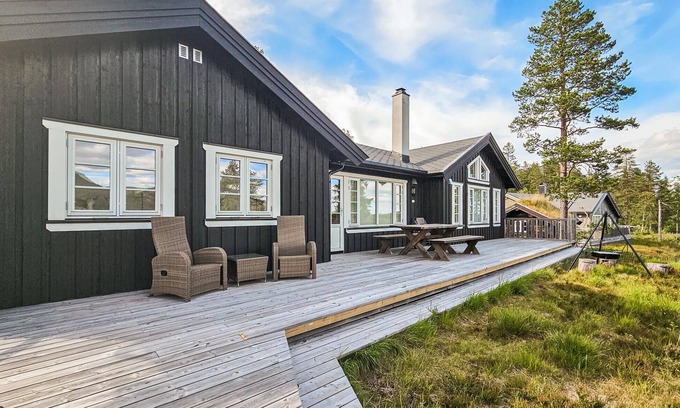 Kongsberg House | 3 bedroom lovely home in Skollenborg