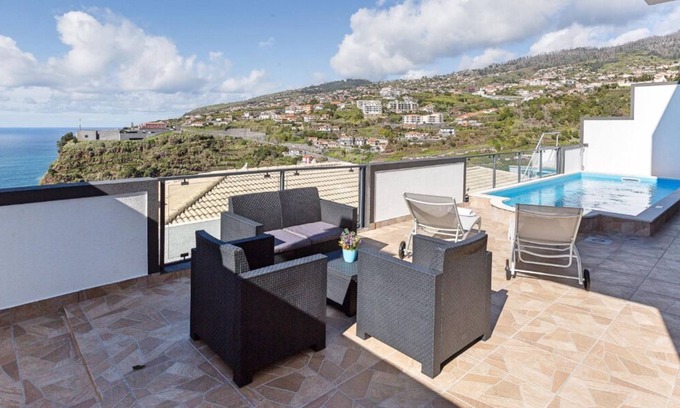 Calheta Villa | 3-bedroom villa in Calheta, sea-view | Casa Belita