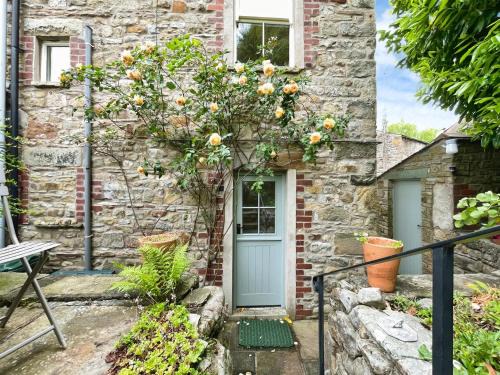 Slyne House | 3 Chapel Square