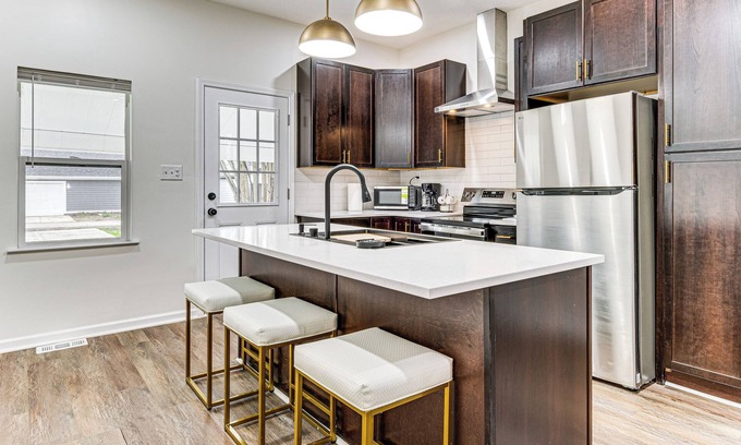 Near Northside House | 3 Mi to Downtown: Pet-Friendly Indianapolis Home