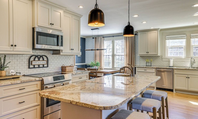 Greer House | 3 Mi to Dtwn Greer: Mountain-View Home!