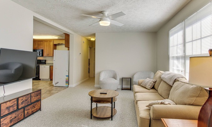 Aiken House | 3 Mi to Hopelands Gardens: Family Aiken Home!