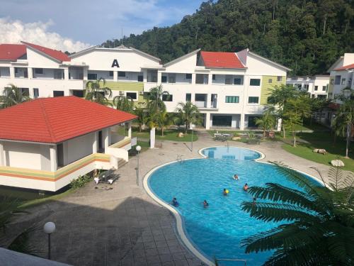 Pangkor Island Apartment | 3 Rooms Apartment - Near Beach
