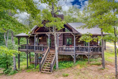 Mineral Bluff House | 3 Suite Peaceful Blue Ridge Cabin