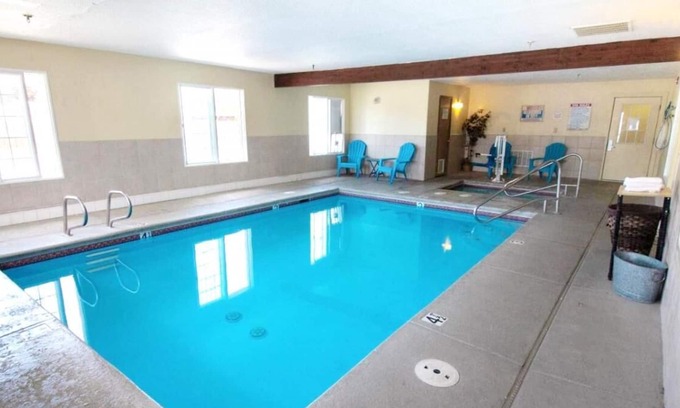Kellogg Apartment | 3 x 2 Double Beds Accommodations at FairBridge Inn & Suites Kellogg