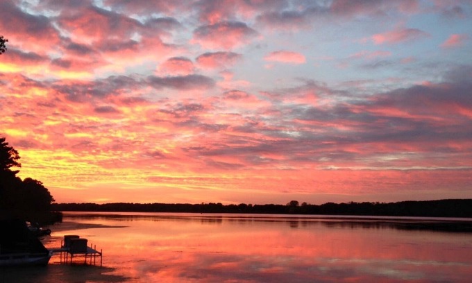 Montello House | 30 min to Wisconsin Dell30 min to Cascade Mt.FishermanHunters Families