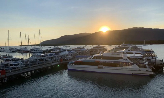 Cairns Central Business District Apartment | 302 Harbour View Cairns