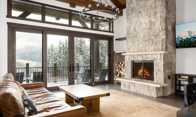 Spanish Peaks House | 360 Chalet