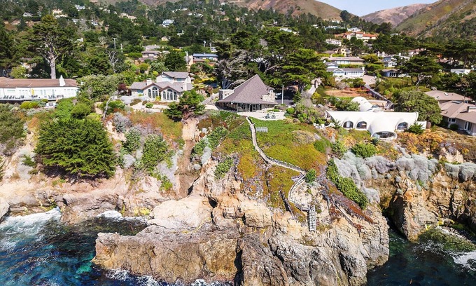Carmel Riviera House | 3772 The Waves ~ Oceanfront, Stunning Ocean Views