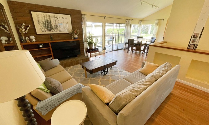 Santa Ana Heights House | 3b2.5b Spacious, peaceful, bright home next to UC-Irvine