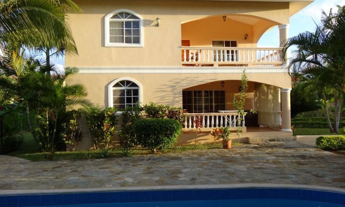 El Batey Villa | 3BD villa with private pool, guest-friendly and walking distance to everything