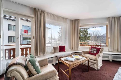 St. Moritz Apartment | 3bedr apt private parking slopes access