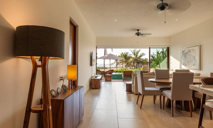 Ixtapa Villa | 3BR Beachfront Villa Pool, Terrace Sleeps 6