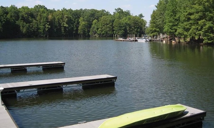 Santee Condo | 3br Deluxe - Family Fun Lake Marion