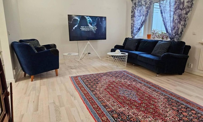 Soder House | 3Br House, Sleeps 7 with Balcony-Garden-Bbq-FreeP