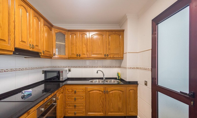 Vecindario House | 3BR Poema Modern Flat