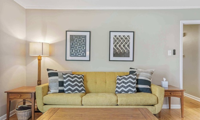 Durham House | 3BR Ranch in Durham S