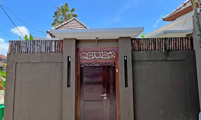 North Legian Villa | 3Br Tropical Villa in Seminyak