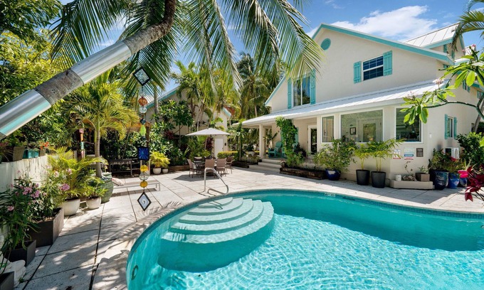 West Bay House | 4 Bd Family Home with Private, Heated Pool - on Boggy Sands Rd
