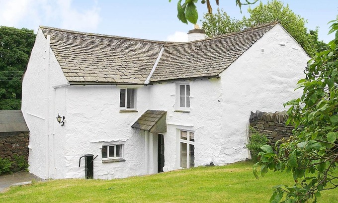 Torver Cottage | 4 bedroom accommodation in near Coniston