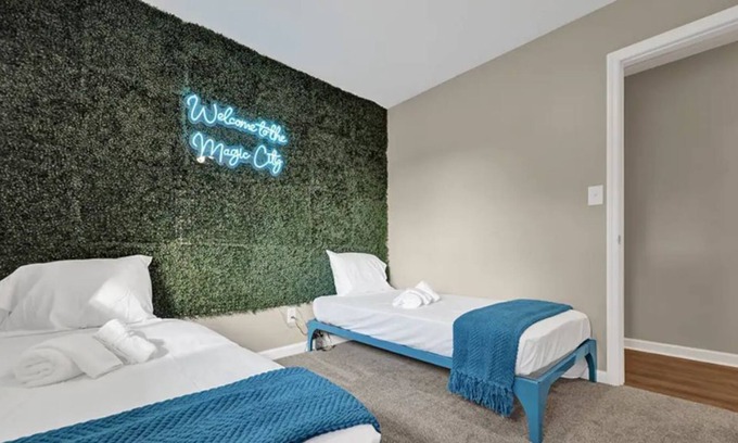 Crestline Heights House | 4 Bedroom Magic City Oasis w/ Jacuzzi, Gameroom, & MORE