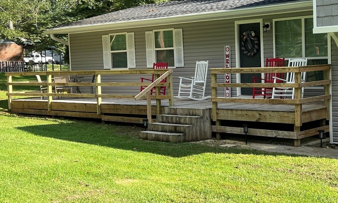 Duncanville House | 4-Bedroom w/Pool (sleeps 12) 15 minutes to UA