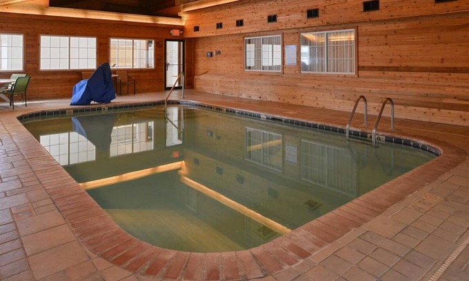 Atlantic Hotel | 4 Comfortable Rooms w/Kitchenette and BBQ Grill, Perfect for Business Travelers