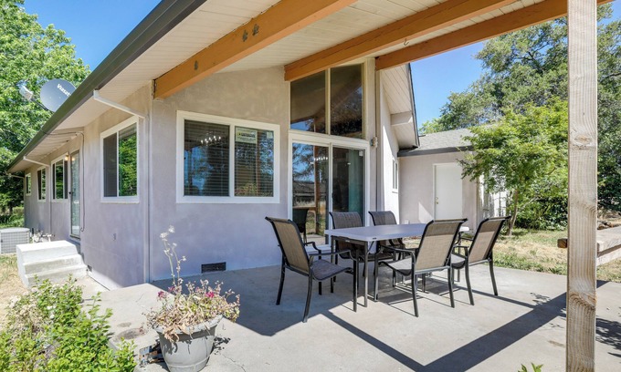 Granite Bay House | 4 Mi to Folsom Lake: Modern Home w/Patio!