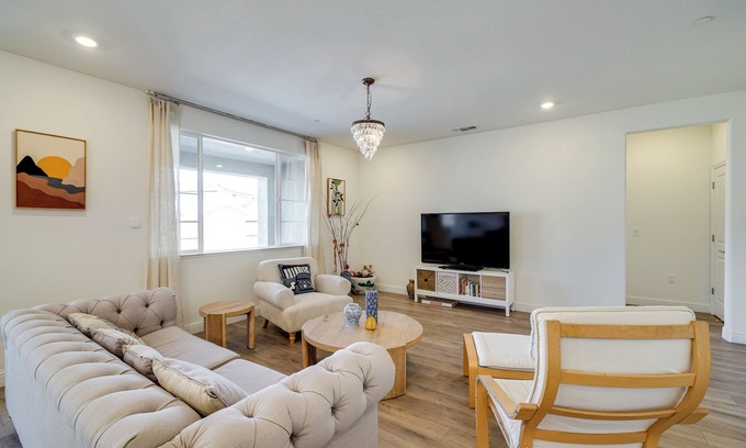 Peters House | 4 Mi to San Joaquin River: Manteca Home w/Patio!