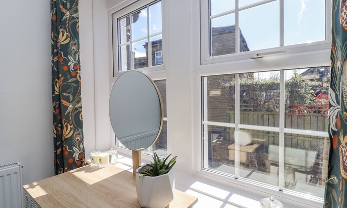 Halifax Cottage | 4 Pulmans Place