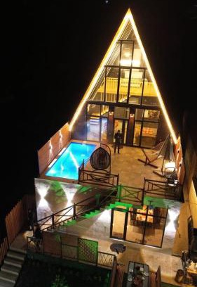 Azerbaijan Villa | 40 steps Aframe House