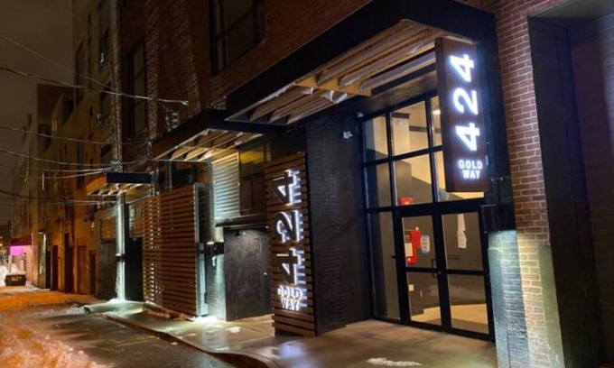 North Oakland Apartment | 424 Gold Way-Apt. 302