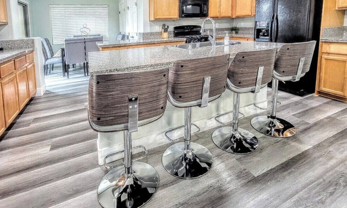 Silverado Ranch House | #45Villa w/Pool&Spa: Mins to LV Strip/Green Valley