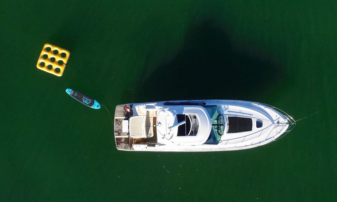 Key Biscayne Boat Rental | 46' Sea Ray - Luxury Yacht Rental in Key Biscayne!