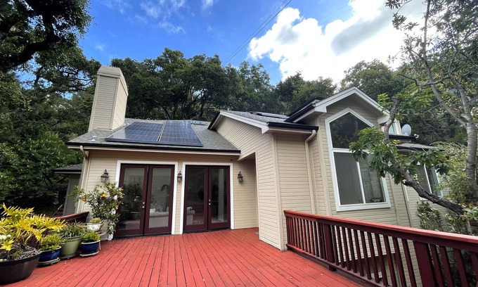 Emerald Hills House | 4bd/3.5ba in Emerald Lake Hills