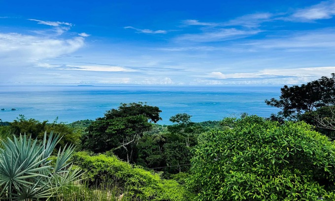 Ballena House | 4bdr House in Uvita LORO | Panoramic Ocean Views