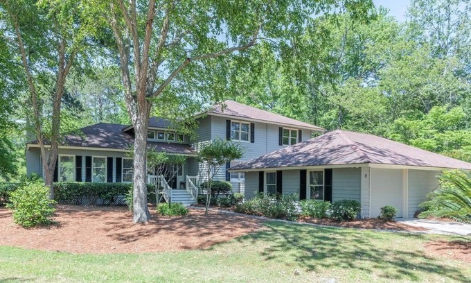 Okatie House | 4BR/4BA Private Island Retreat/Country Club - 25 mins from HHI - Golf Included