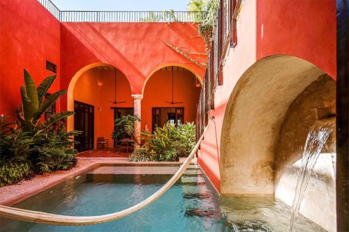 Centro House | 4BR Colonial Elegance and Priv Oasis Downtown Merida