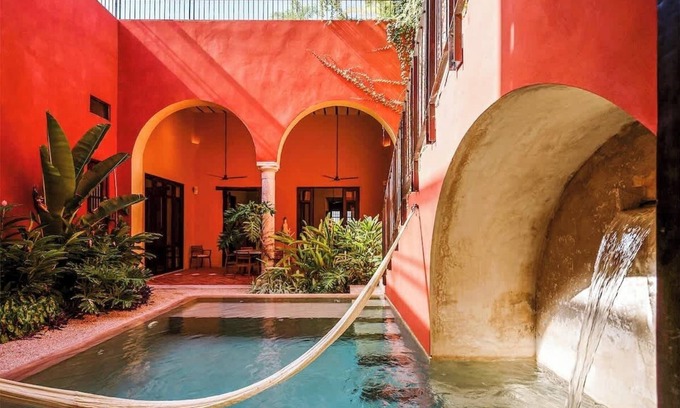 Centro House | 4BR Colonial Elegance & Priv Oasis Downtown Merida