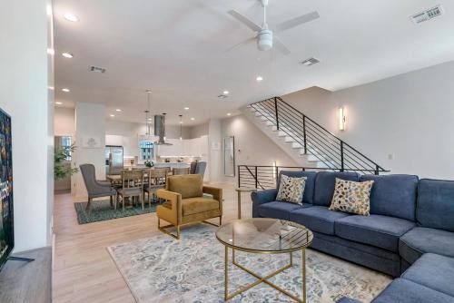 Mid-City House | 4BR Townhouse in Bienville Villas