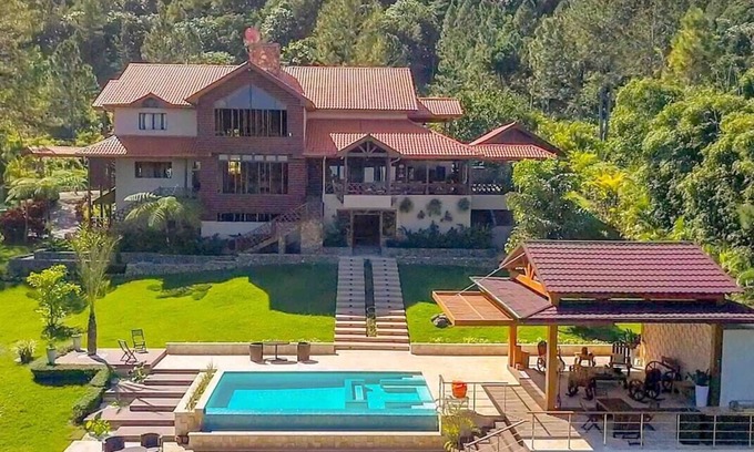 La Vega Province Villa | ®4BR{Wood~Mountain~Villa} @Jarabacoa +Heated Pool