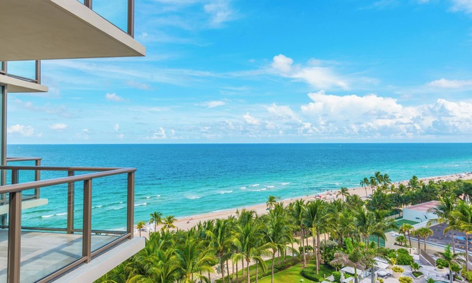 Bal Harbour Condo | 4MM Oceanfront Residence- Finest Bal Harbour Resort by Guaranteed Rental™
