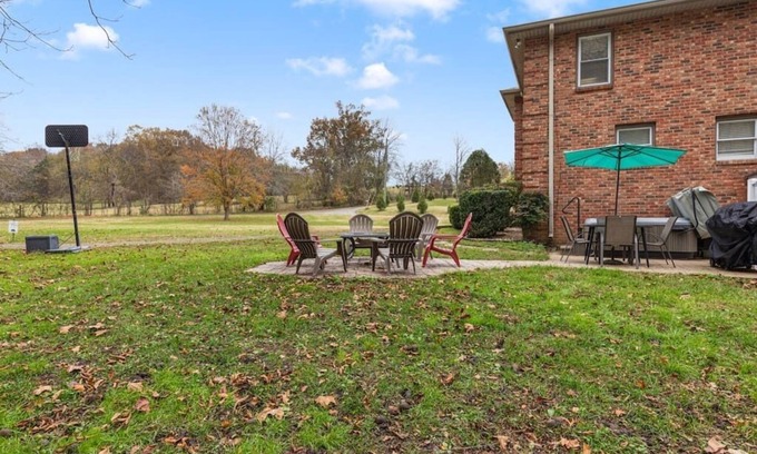 Goodlettsville House | 4x Superhost! Brenda Lee 2BR Villa | Pool + Hot Tub