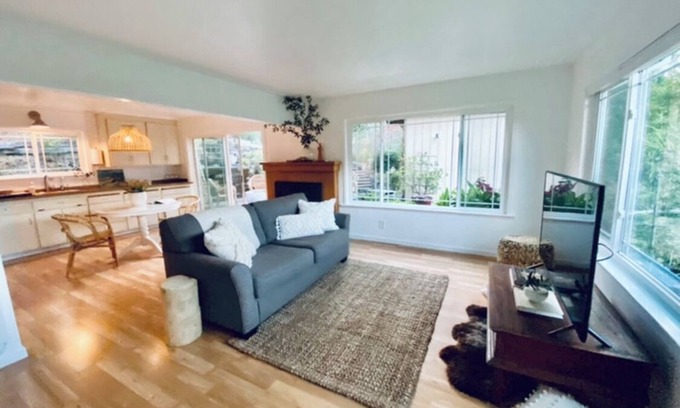 San Geronimo Apartment | 🌿5.0 Rating🌿 Sunny, spacious cozy retreat + firepit. World-class trails!