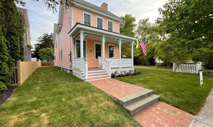 West Cape May House | 5 Bed, 4.5 bath, pool, pet friendly, all new